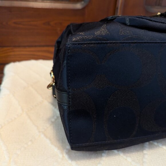 Coach Campbell Signature Legacy Navy Blue - Picture 8 of 12